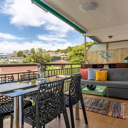 Beach Front Retro Hideaway In Salou Exterior foto