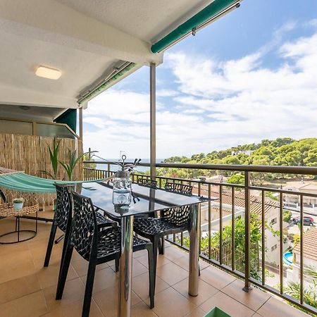 Beach Front Retro Hideaway In Salou Exterior foto