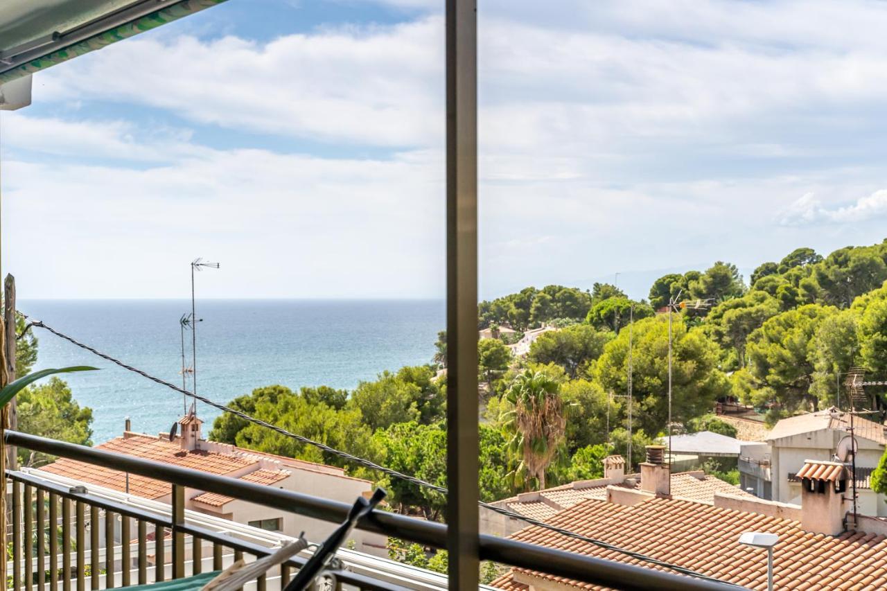 Beach Front Retro Hideaway In Salou Exterior foto